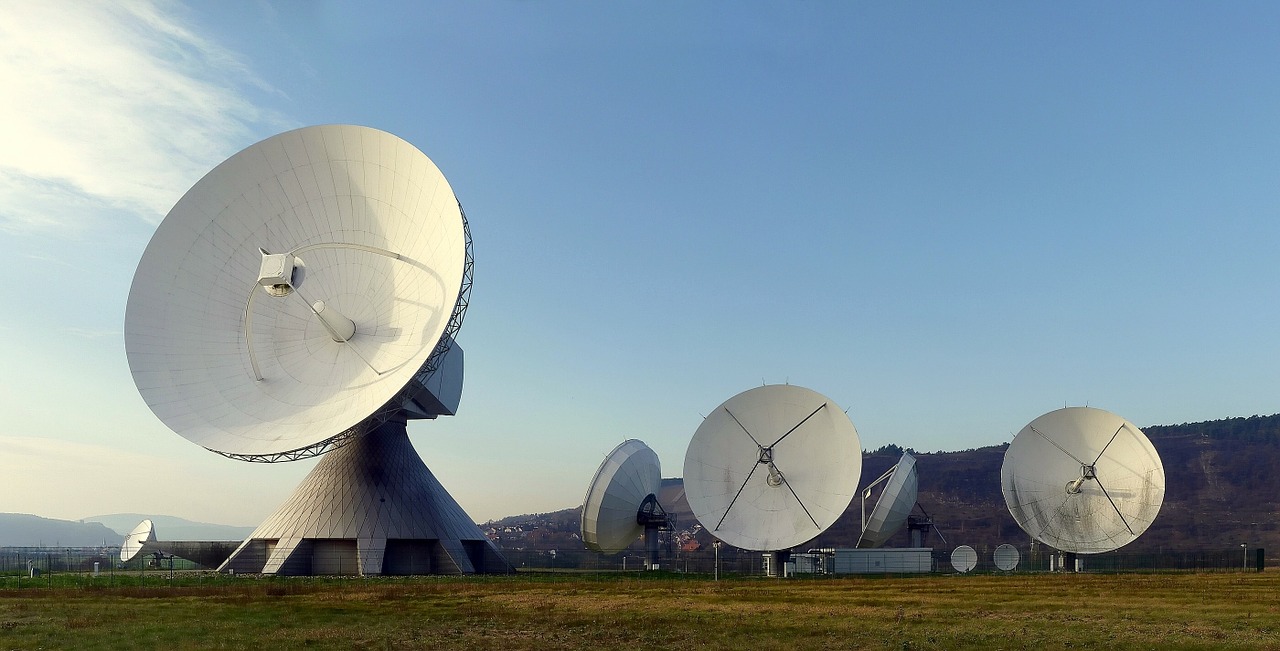 DTH